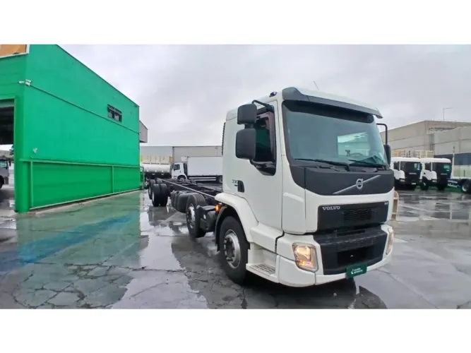 Volvo Vm 330 2021