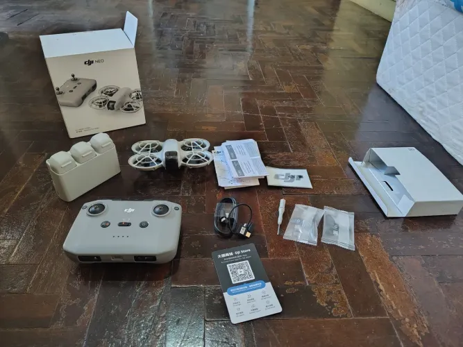Drone DJI Neo fly more combo