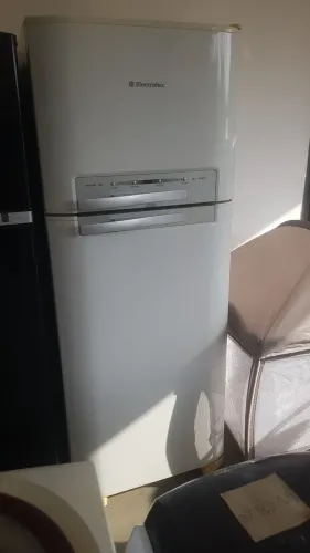 Geladeira Electrolux Frostfree