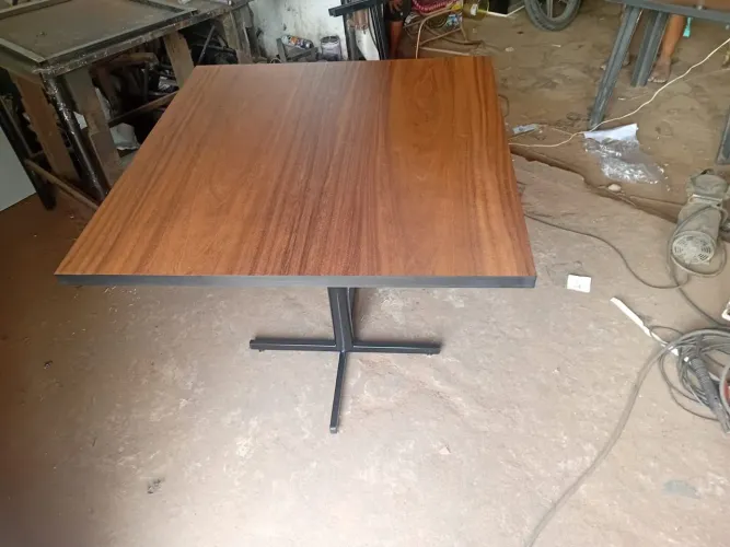 Mesa bistrô