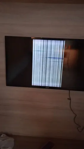 Televisão pra concerto ou retirada de peça