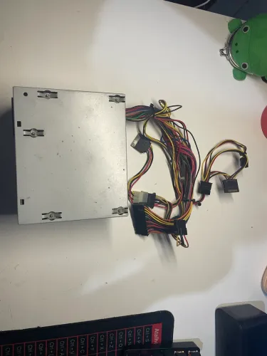 Fonte de 500w ( aceito trocas )