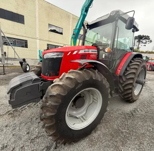 2023- Trator Massey Ferguson - MF6714C, 628 horas. Serie: 6714682466