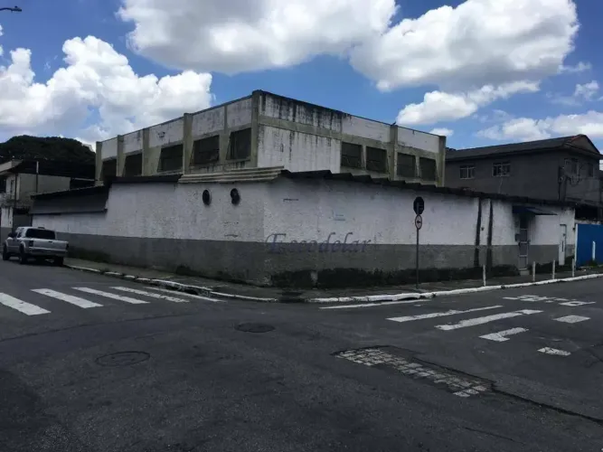 Galpão à venda, 700 m² por R$ 2.700.000,00 - Vila Palmeiras - São Paulo/SP