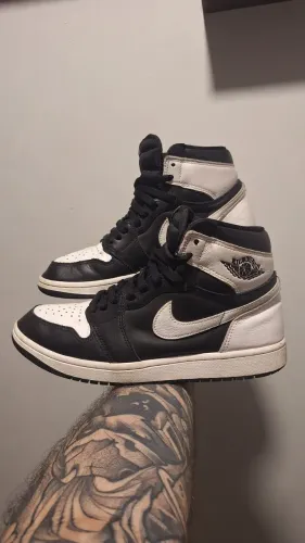 NIKE JORDAN RETRO 1 OG (CLASSIC) HIGH USADO