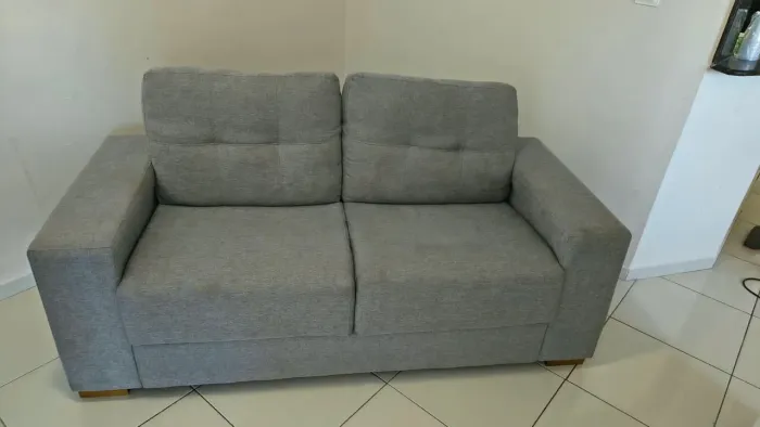 Sofá 2 lugares cinza