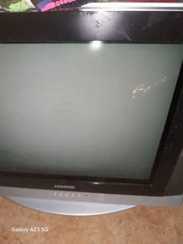 Vendo TV de tubo Samsung barato funcionando