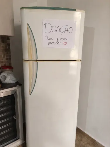 Doação de geladeira 