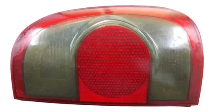 Lanterna Traseira Direita Vw Saveiro G4 2006 A 2011 Direito/passageiro Vermelho