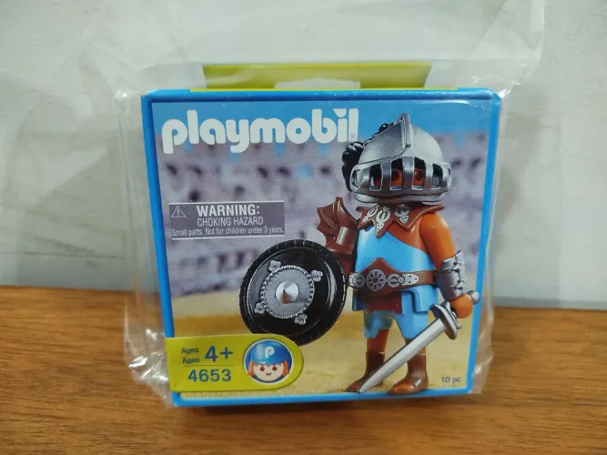 Boneco Playmobil importado Gladiador Negro.