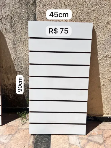 Painel expositor canaletado 45cm  X 90cm  (novo) 