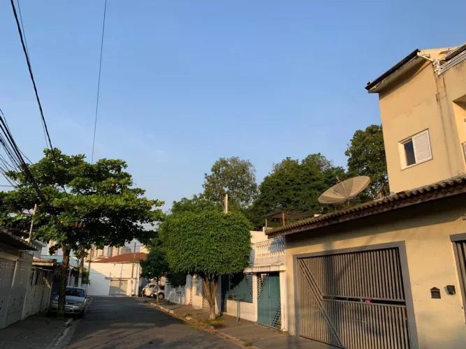 Casa para locação em Conjunto Residencial Santa Terezinha com 1 quarto, 60m²