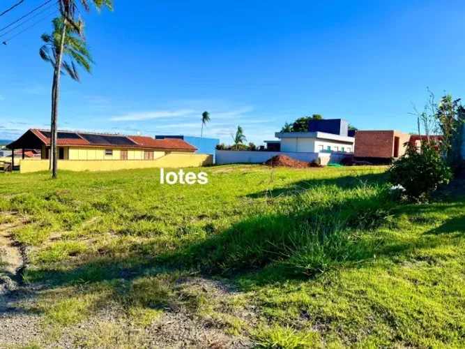 Terreno dos Sonhos no Ninho Verde - 900 m² com Título do Clube Incluso, Direto com Proprit