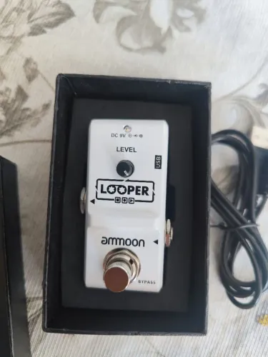Pedal guitarra Ammon looper com defeito 