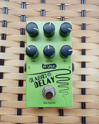 LEIA A DESCRIÇÃO - 5 Pedais Novos, Booster, Delay, Noise Gate, Overdrive e High Gain