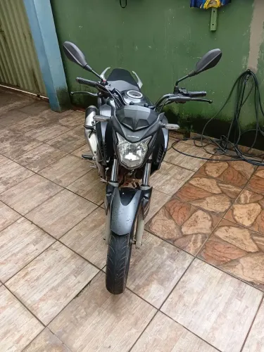 Twister 2022 Abs , único dono