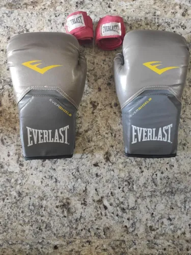 Vendo Luva Pró Style Elite Everest 10 Oz