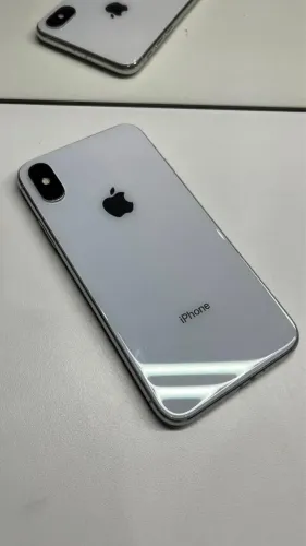 IPHONE X 64GB