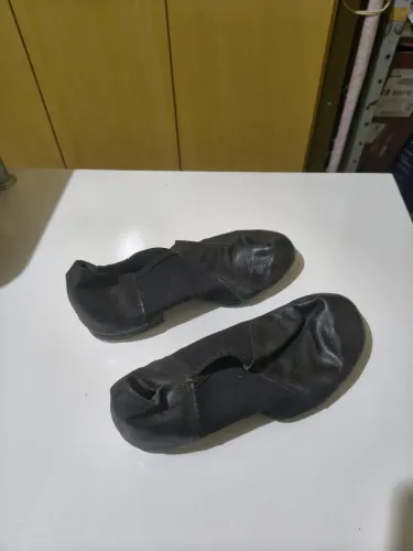 SAPATO DE SAPATEADO CAPÉZIO