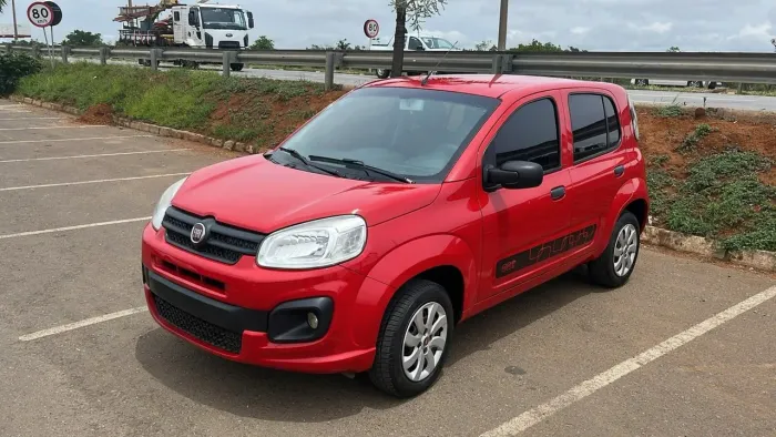 Fiat Uno Attractive 1.0 Flex 6V 5P 2017