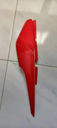 Rabeta Esquerda Fan 160 2022 Vermelha Original Honda Rabeta Esquerda Fan 160
