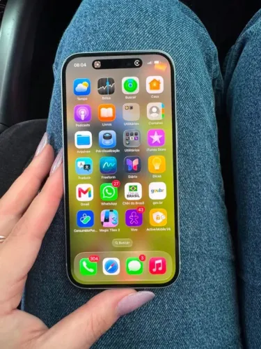 iPhone 15 - 128GB