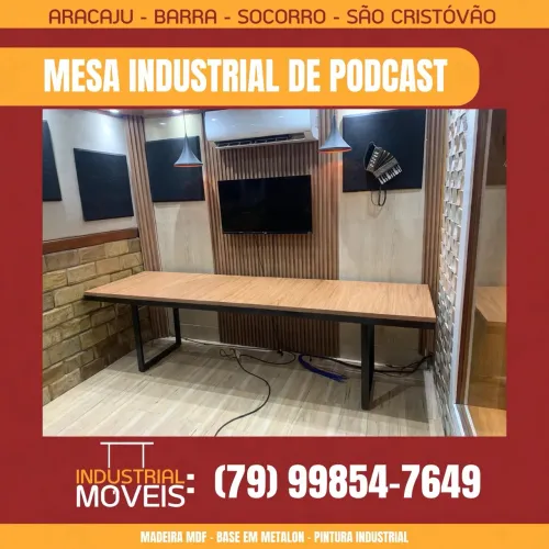 Mesa industrial de podcast