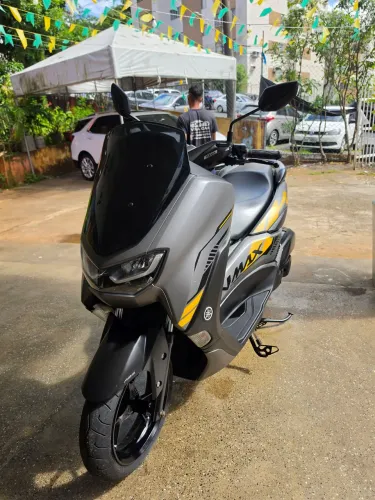 Nmax conected 160 SE