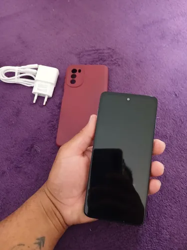 Moto G52 128gb. Cm NFC!  350$ pra vender logo. Retirar no bairro Santa Maria!