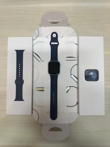 Apple Watch Séries 9 45mm Silver