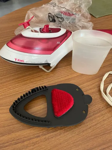 Ferro de passar roupa a vapor t-fal