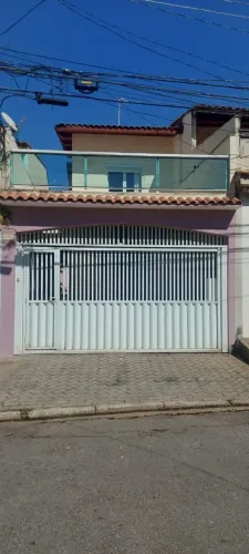 Sobrado para venda tem 140 metros quadrados com 3 quartos em Sítio da Figueira - São Paulo