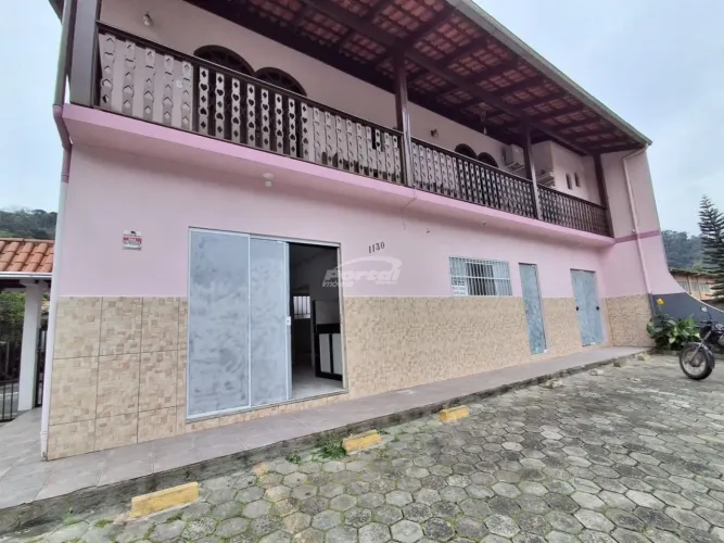 Loja térrea disponível para locação no Bairro Salto do Norte, Blumenau SC