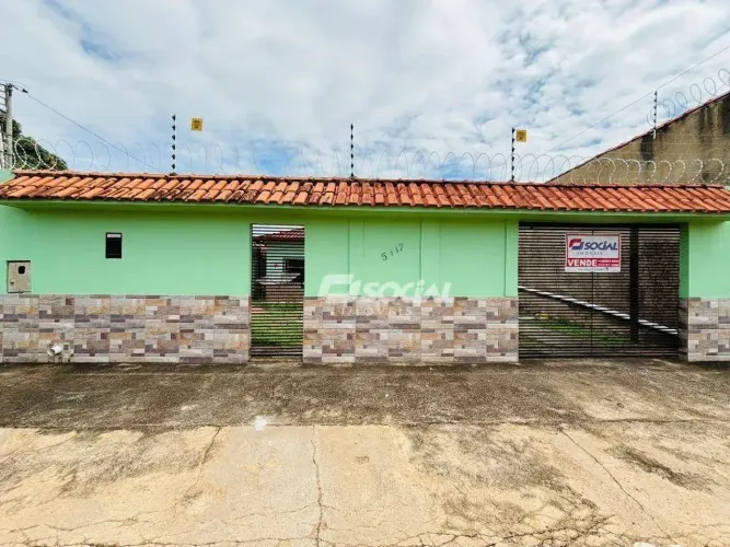 Casa com 3 dormitórios à venda, 159 m² por R$ 450.000,00 - Nova Floresta - Porto Velho/RO