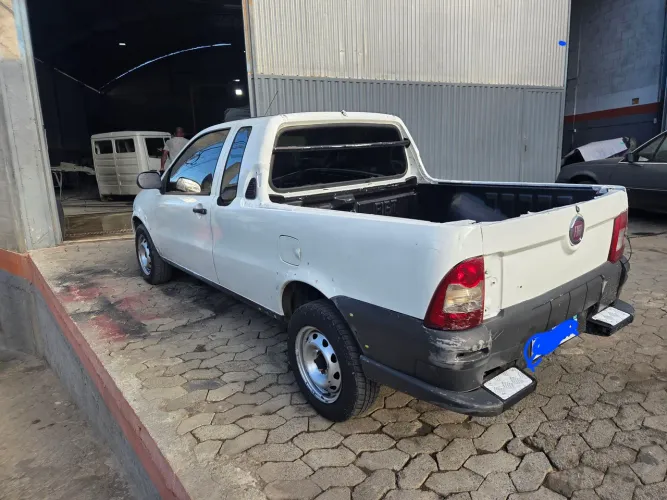 Fiat Strada Working 1.4 MPI Fire Flex 8V CE 2013