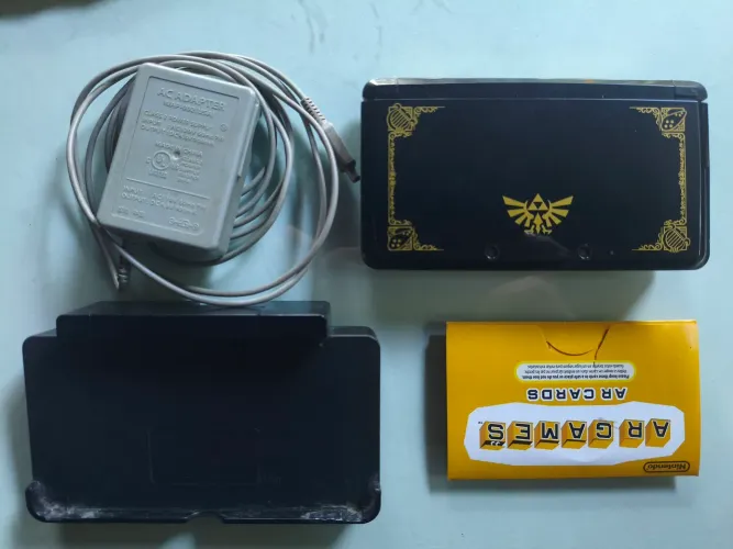 Nintendo 3dsNintendo 3ds Zelda 25 th Anniversary Edition + 4 Jogos pokemon