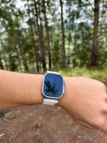 Vendo Apple Watch Ultra 1, 49mm, em ótimo estado de funcionamento.