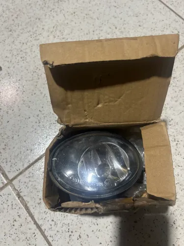 Farol neblina direito(passageiro)
