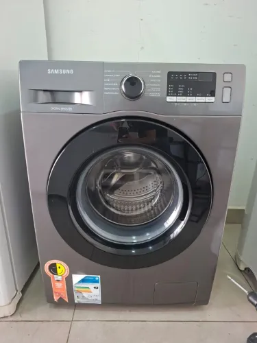 Vendo maquina 220v