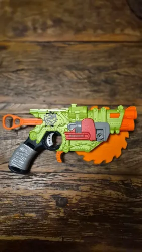 Pistola de Brinquedo Nerf Zombie Strike Crosscut