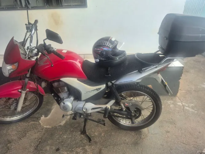 Honda CG 150 Titan Mix ESD (Vermelha) - Impecável!