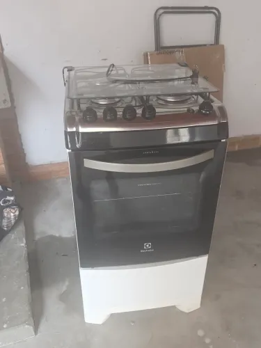 Fogao eletrolux 4 bocas semi novo