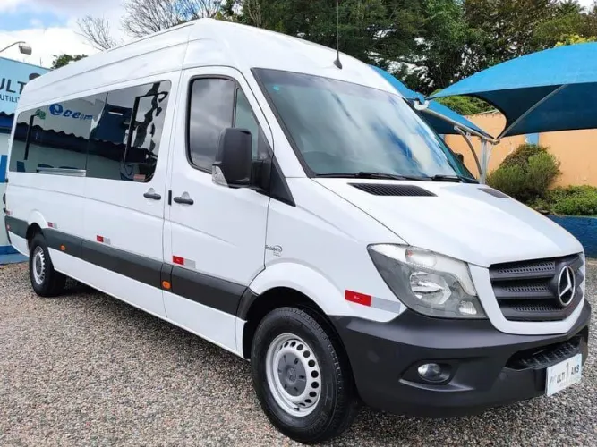 Mercedes-Benz Sprinter 415 Van Luxo T.a. 2.2 Diesel 2019