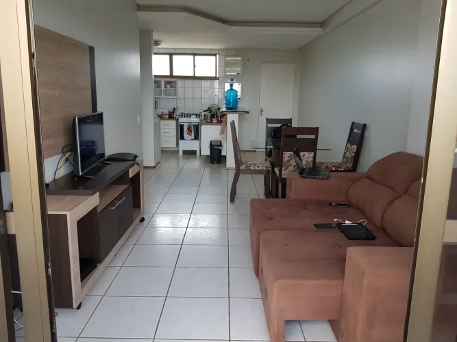 Alugo lindo apartamento mobiliado - Ed. Mozart, Renascença II, próximo ao Ceuma. <br>