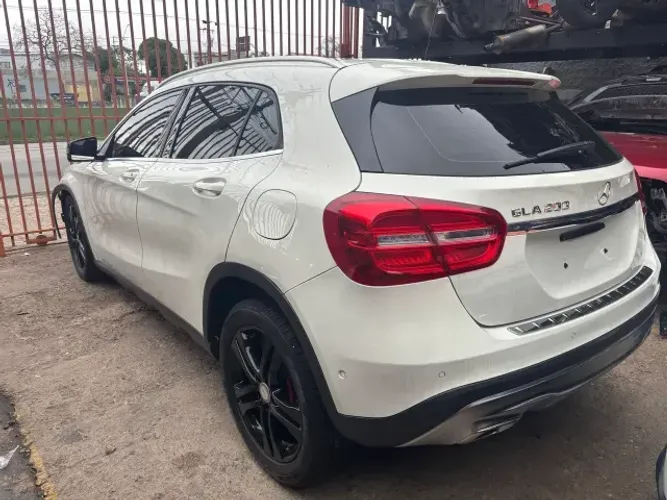 Sucata Mercedes GLA 200 2015 retirada de peças usadas originais