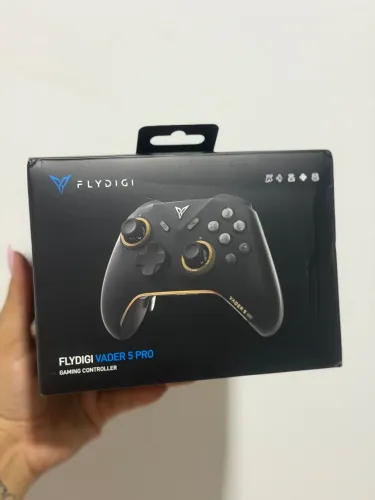 FLYDIGI VADER 5 PRO