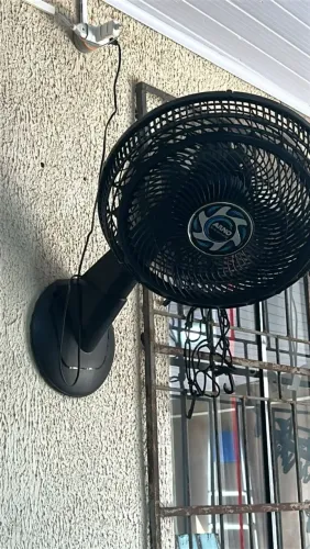 Ventilador de parece marca Arno