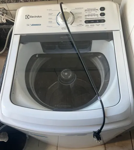 Máquina de Lavar Electrolux 14kg