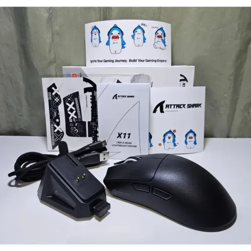 Mouse Gamer Attack Shark X11 Sem fio com Dock de Carregamento