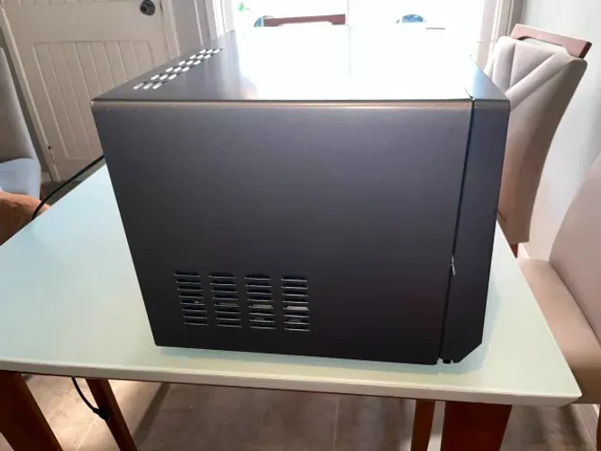 Micro-ondas Midea 35L Espelhado - 2 Meses de Uso
